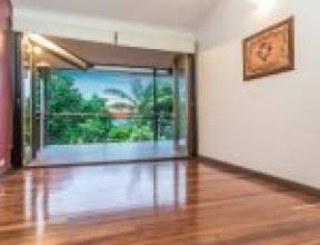 10 Tallaroon Street, JINDALEE, QLD 4074 AUS