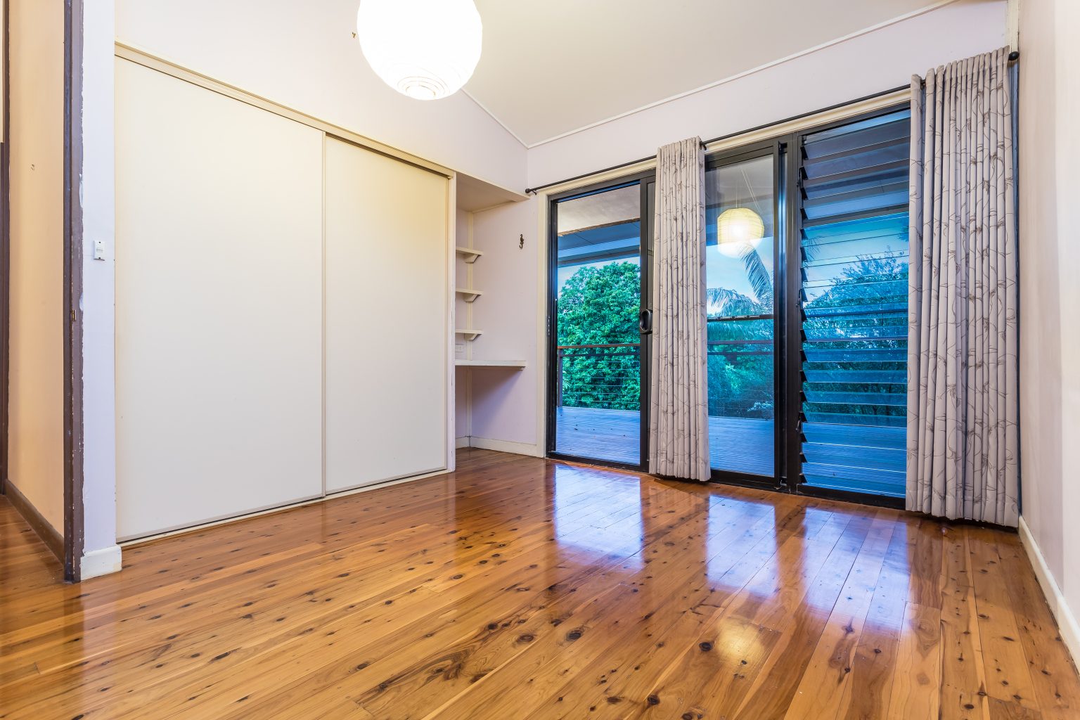 10 Tallaroon Street, JINDALEE, QLD 4074 AUS