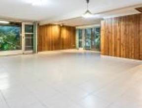 10 Tallaroon Street, JINDALEE, QLD 4074 AUS