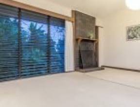 10 Tallaroon Street, JINDALEE, QLD 4074 AUS