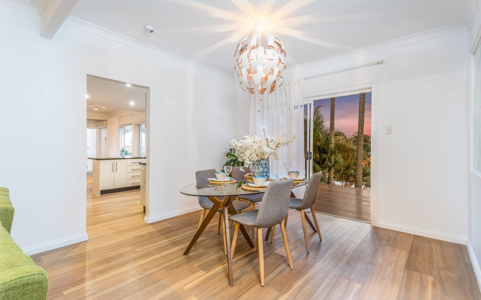 164 Sunset Road, KENMORE, QLD 4069 AUS