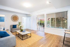 164 Sunset Road, KENMORE, QLD 4069 AUS