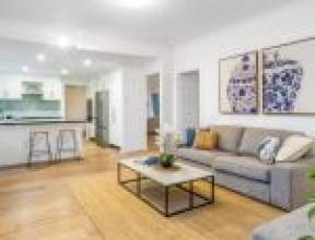 164 Sunset Road, KENMORE, QLD 4069 AUS