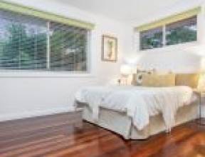 164 Sunset Road, KENMORE, QLD 4069 AUS