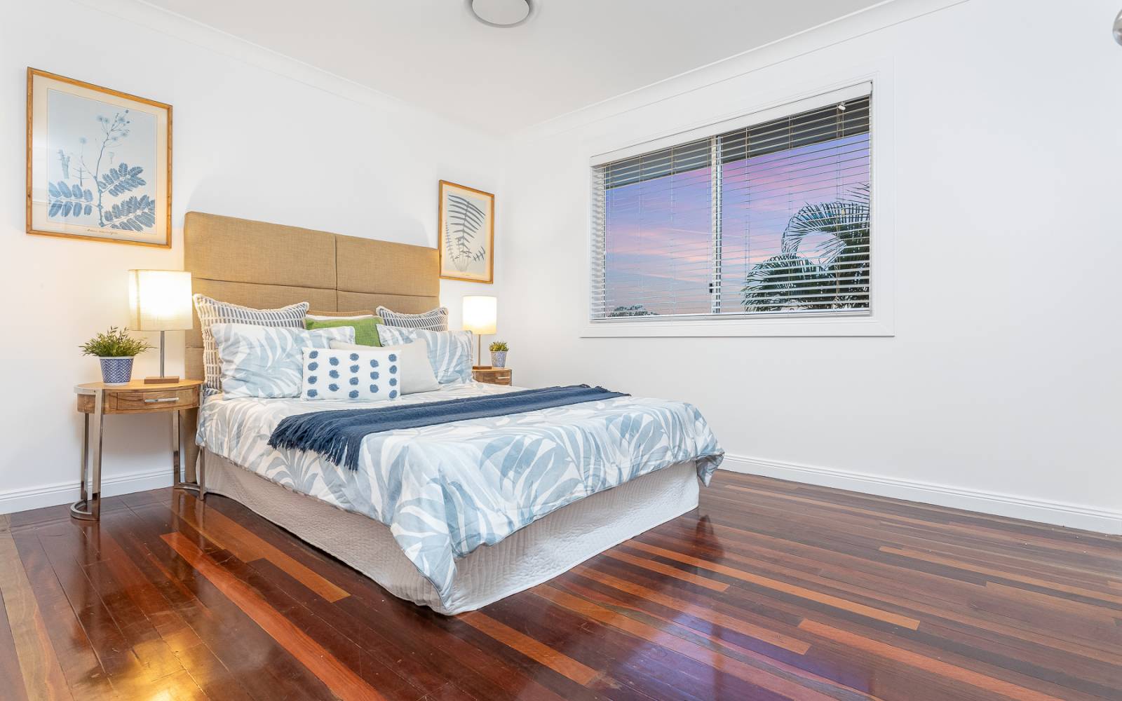 164 Sunset Road, KENMORE, QLD 4069 AUS