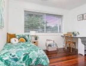 164 Sunset Road, KENMORE, QLD 4069 AUS