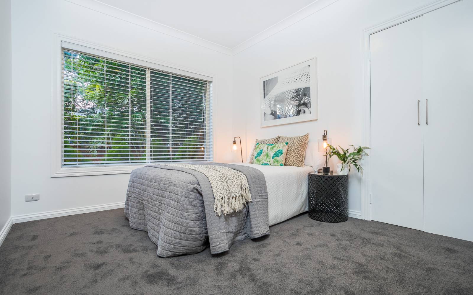 164 Sunset Road, KENMORE, QLD 4069 AUS