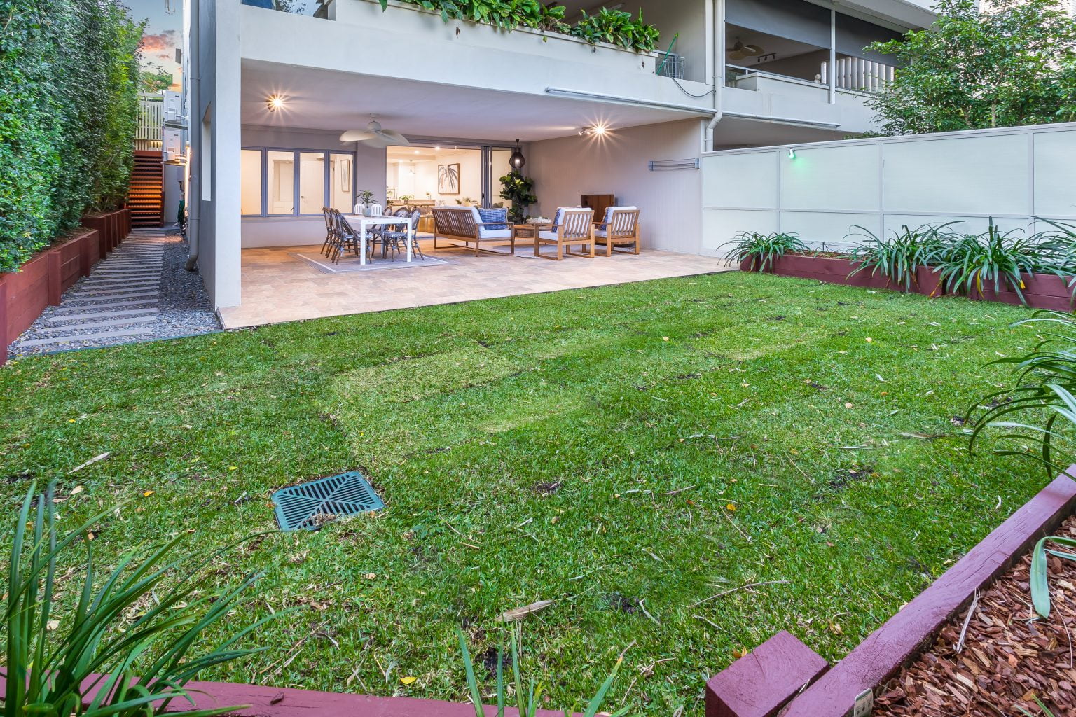 2/37 Oriel Road, CLAYFIELD, QLD 4011 AUS
