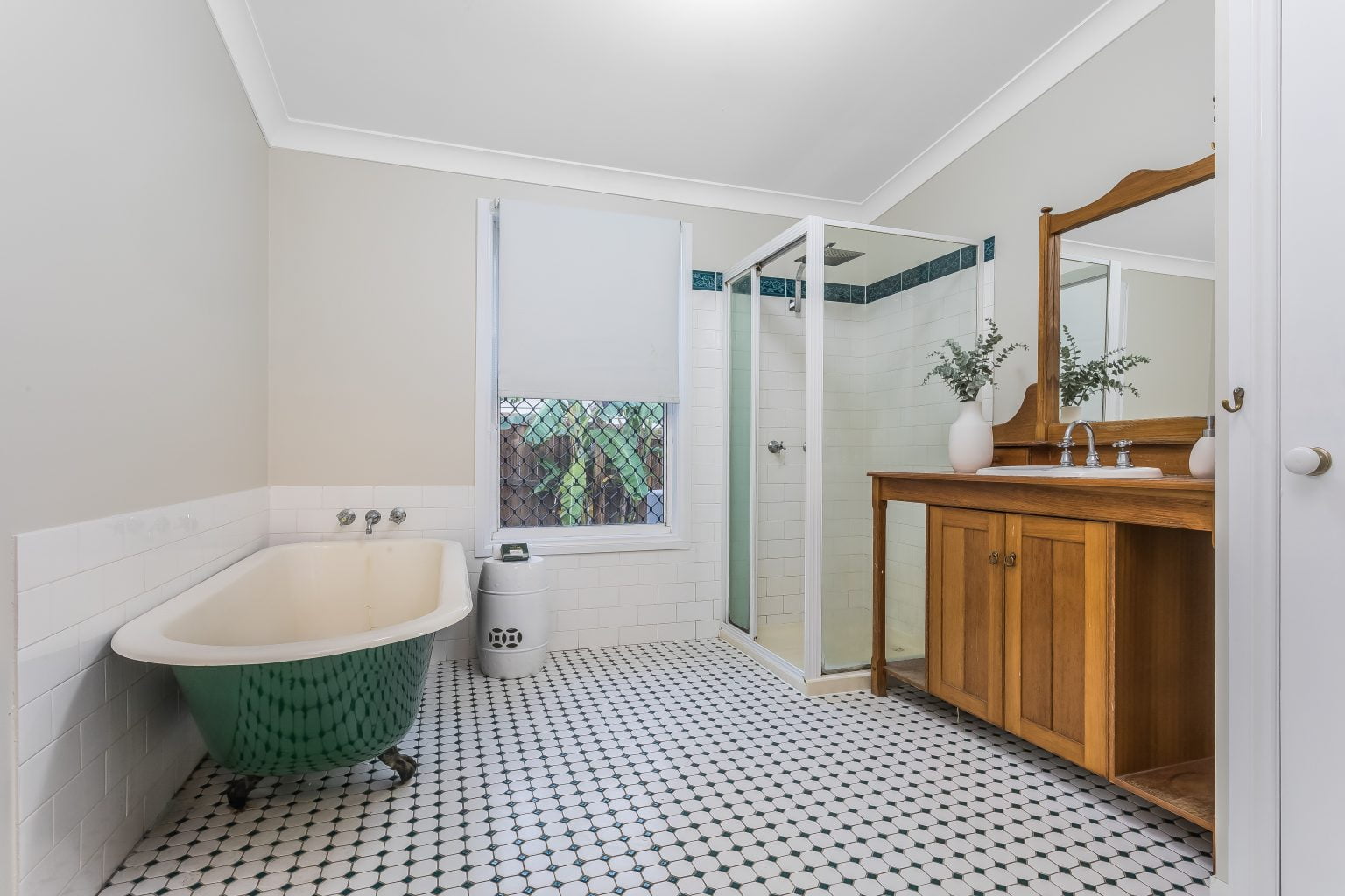57 Golda Avenue, SALISBURY, QLD 4107 AUS