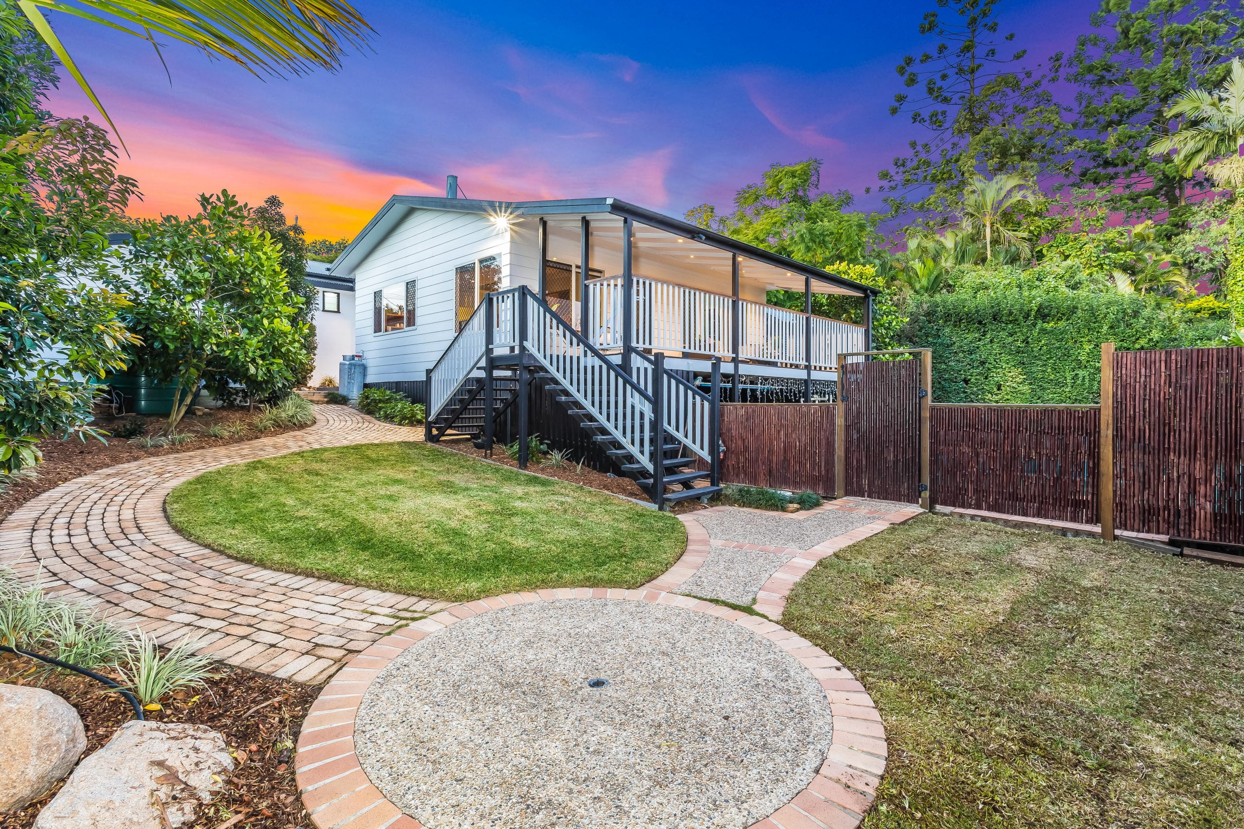 A large Brisbane queenslander home