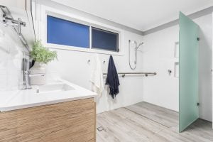45 Gilruth Road, KENMORE, QLD 4069 AUS