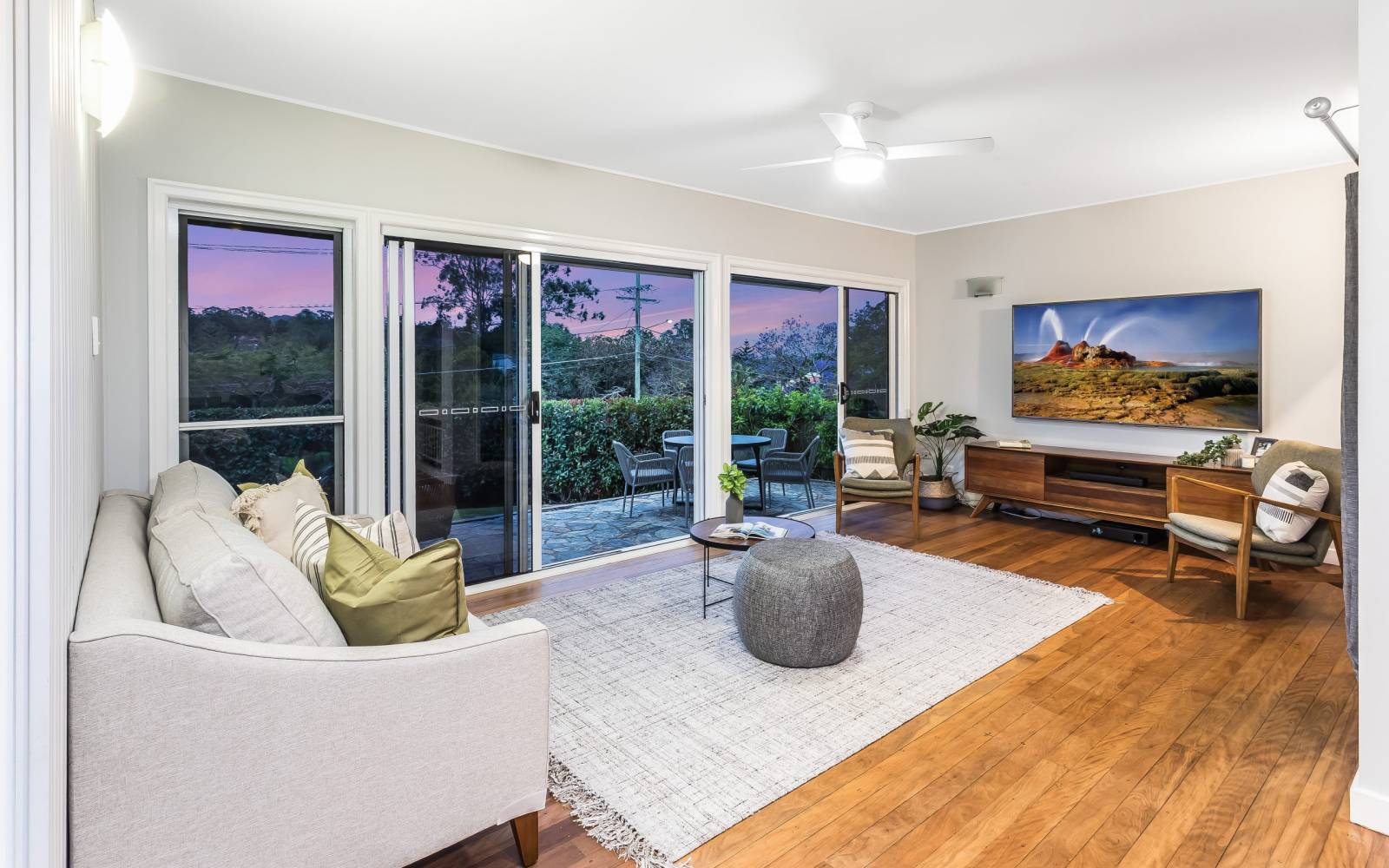 45 Gilruth Road, KENMORE, QLD 4069 AUS