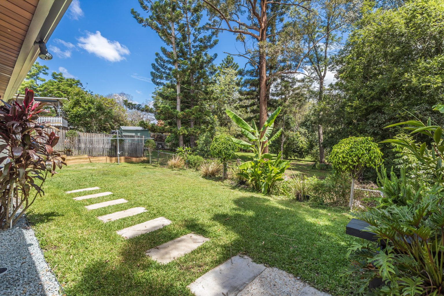 1070 Moggill Road, KENMORE, QLD 4069 AUS