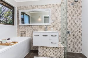 1070 Moggill Road, KENMORE, QLD 4069 AUS