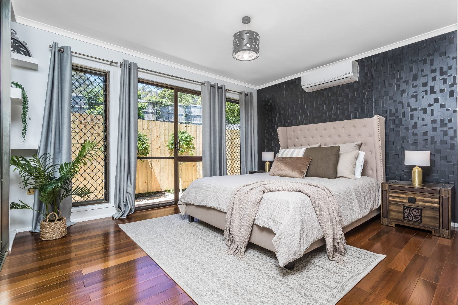 1070 Moggill Road, KENMORE, QLD 4069 AUS