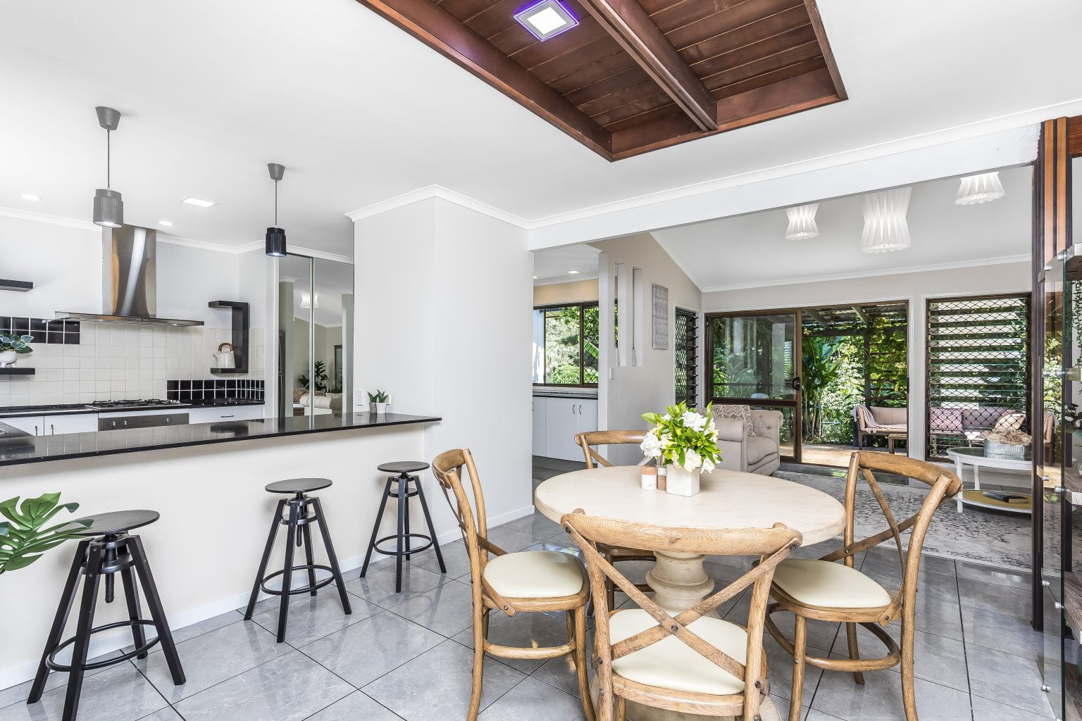 1070 Moggill Road, KENMORE, QLD 4069 AUS