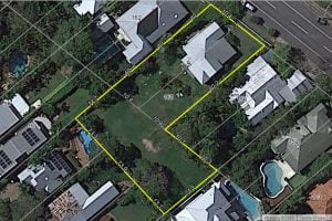 160 Simpsons Road, BARDON, QLD 4065 AUS