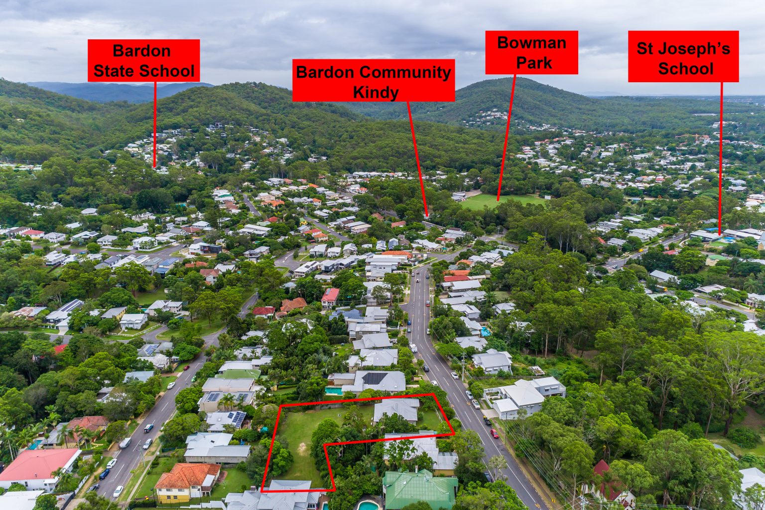 160 Simpsons Road, BARDON, QLD 4065 AUS