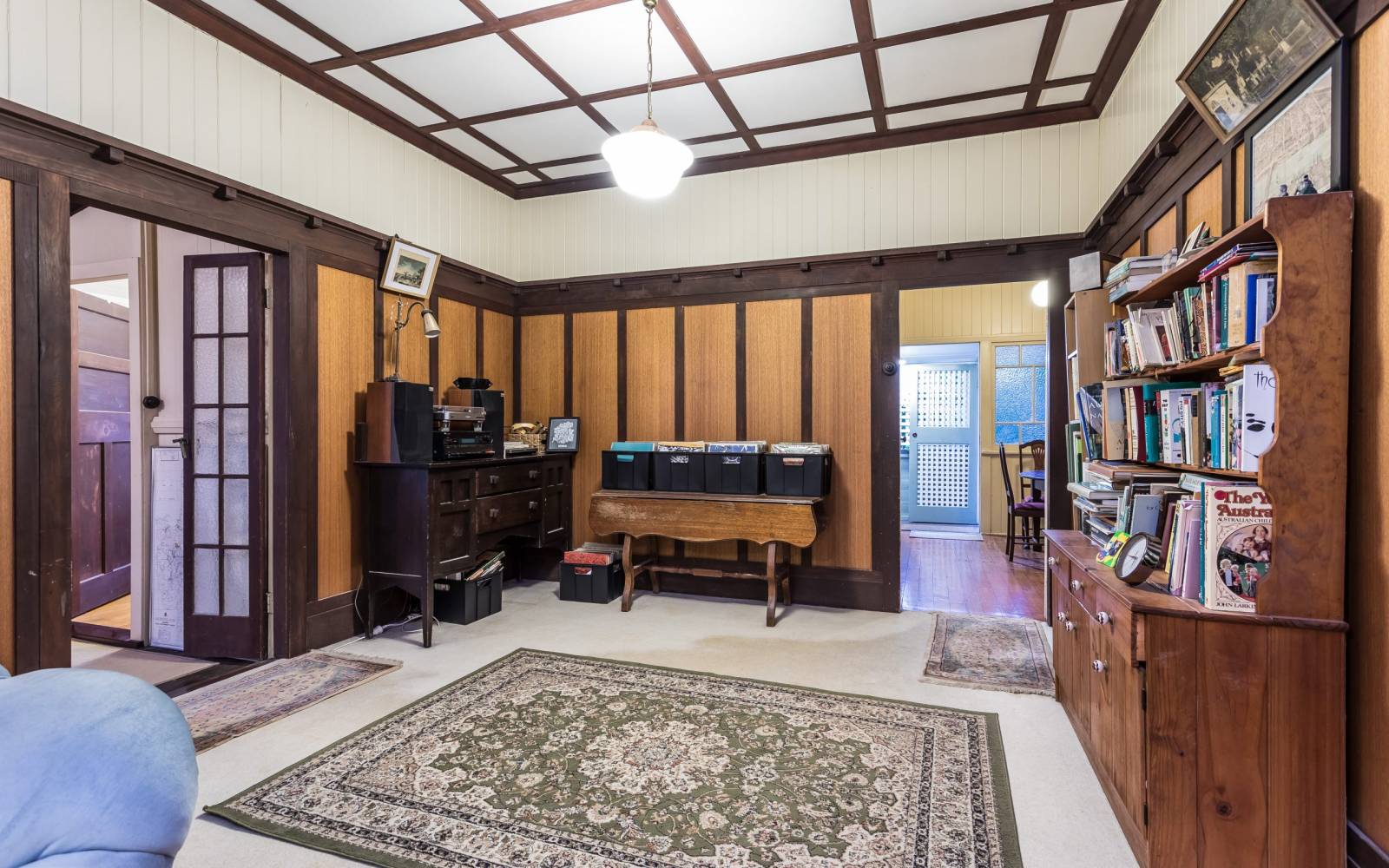 160 Simpsons Road, BARDON, QLD 4065 AUS