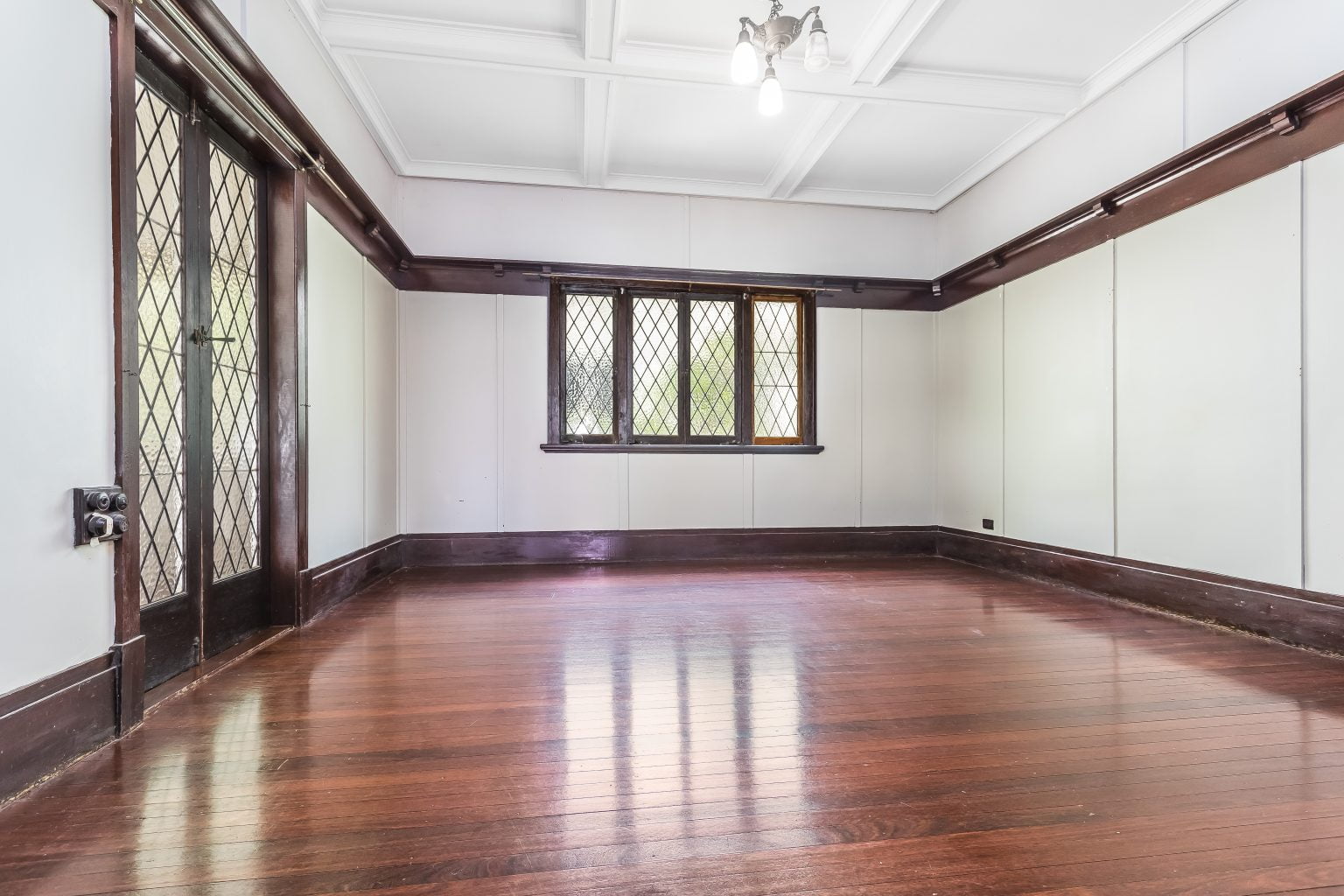 21 Osman Street, BARDON, QLD 4065 AUS