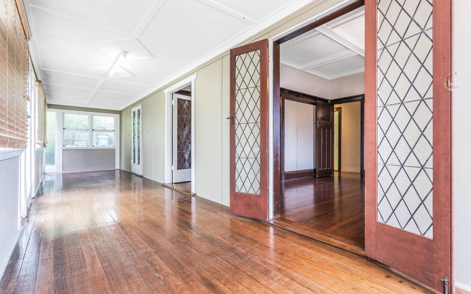 21 Osman Street, BARDON, QLD 4065 AUS