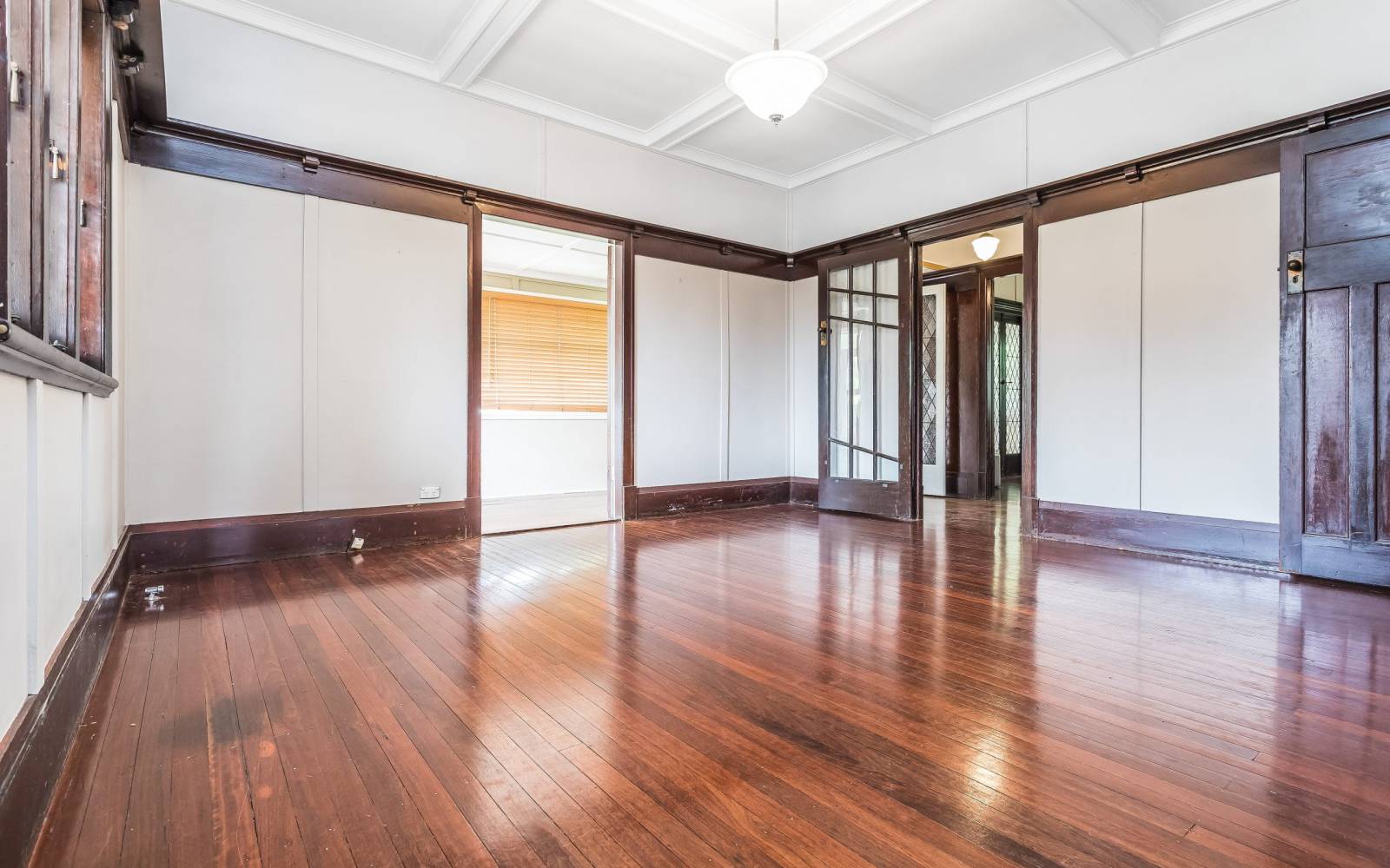 21 Osman Street, BARDON, QLD 4065 AUS