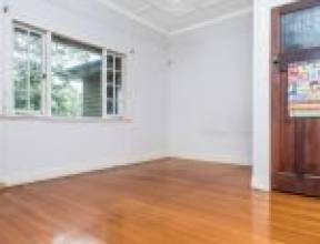 21 Osman Street, BARDON, QLD 4065 AUS