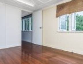 21 Osman Street, BARDON, QLD 4065 AUS