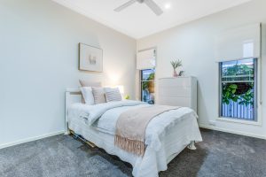 61 Akuna Street, KENMORE, QLD 4069 AUS
