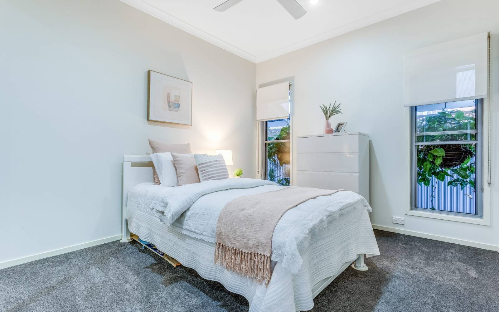 61 Akuna Street, KENMORE, QLD 4069 AUS