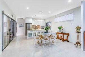 61 Akuna Street, KENMORE, QLD 4069 AUS