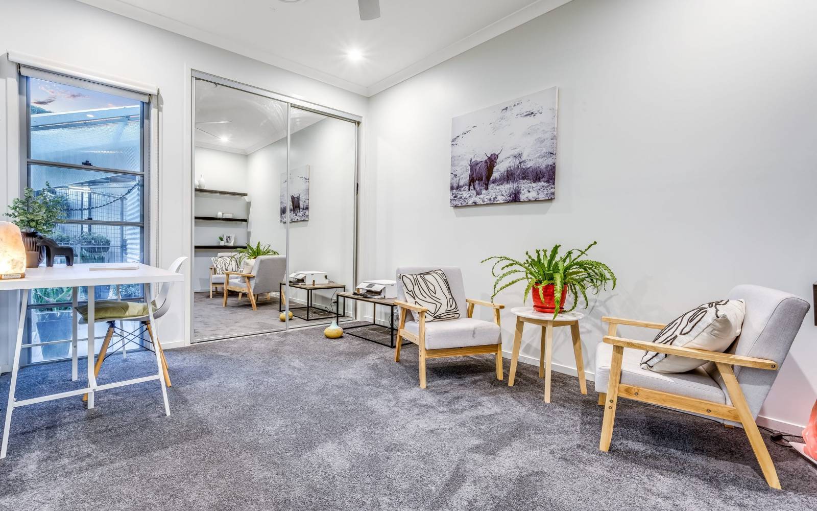 61 Akuna Street, KENMORE, QLD 4069 AUS