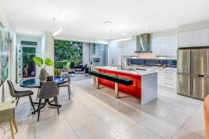 61 Akuna Street, KENMORE, QLD 4069 AUS