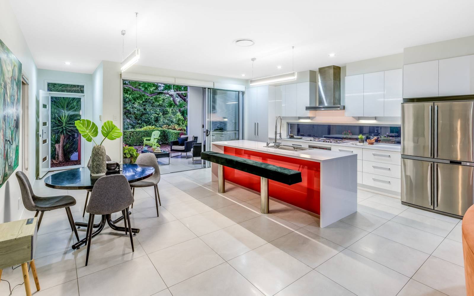 61 Akuna Street, KENMORE, QLD 4069 AUS