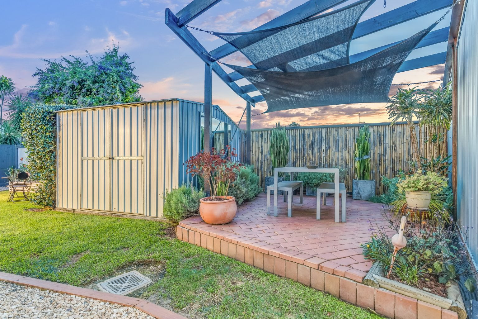 61 Akuna Street, KENMORE, QLD 4069 AUS