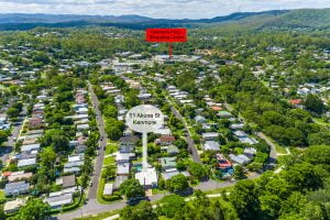 61 Akuna Street, KENMORE, QLD 4069 AUS