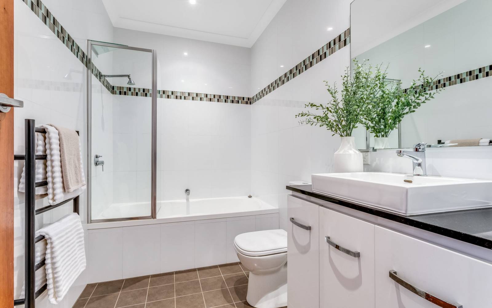 20 Brae Street, WAVELL HEIGHTS, QLD 4012 AUS