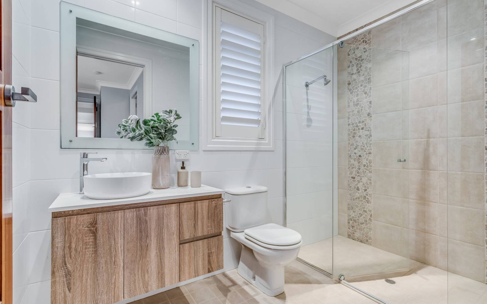 20 Brae Street, WAVELL HEIGHTS, QLD 4012 AUS