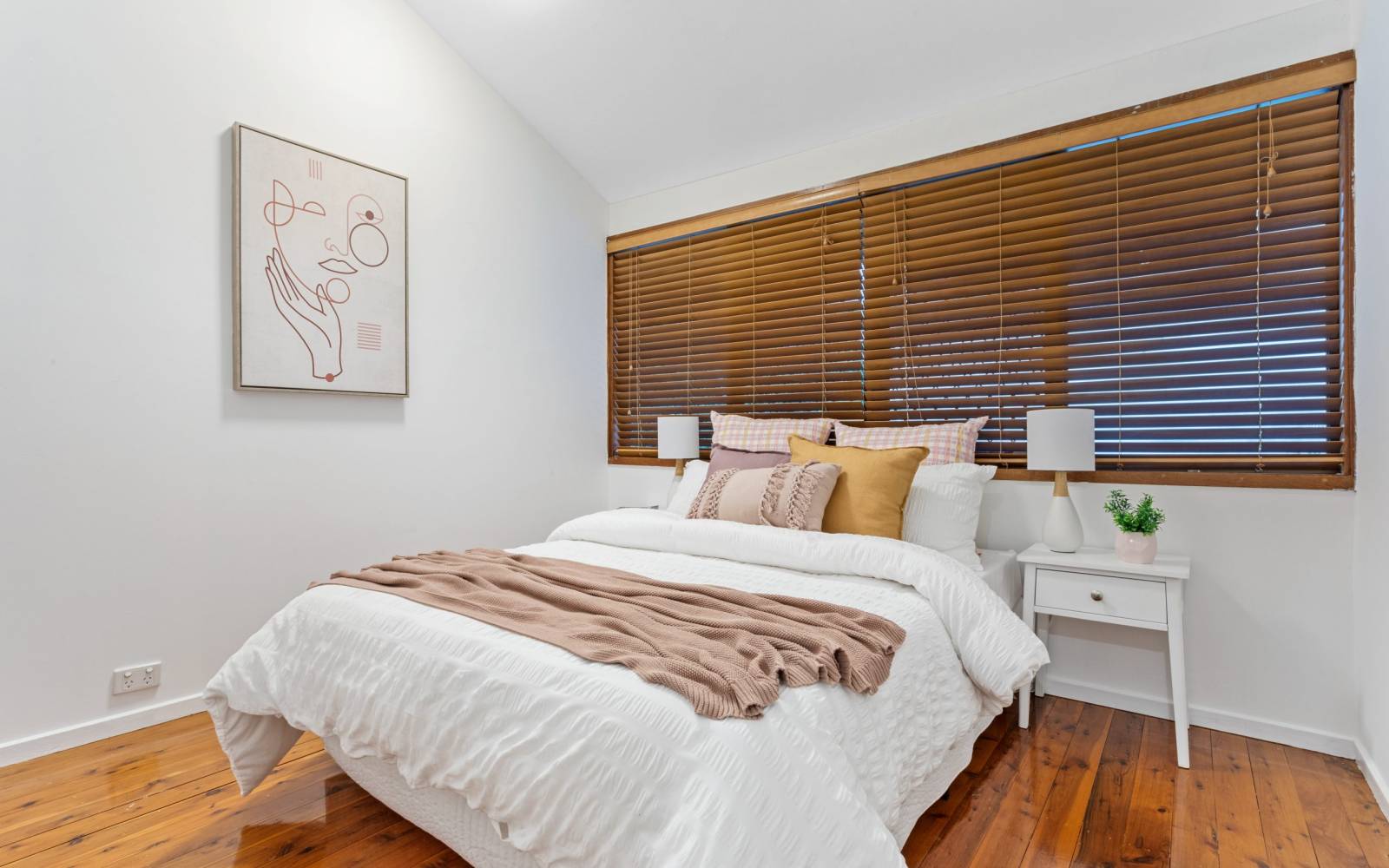 76 Twilight Street, KENMORE, QLD 4069 AUS