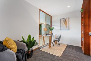 76 Twilight Street, KENMORE, QLD 4069 AUS