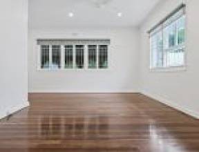 130 Hamilton Road, WAVELL HEIGHTS, QLD 4012 AUS