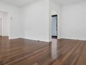 130 Hamilton Road, WAVELL HEIGHTS, QLD 4012 AUS