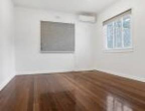 130 Hamilton Road, WAVELL HEIGHTS, QLD 4012 AUS