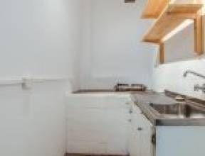 4/32 Hebe Street, BARDON, QLD 4065 AUS