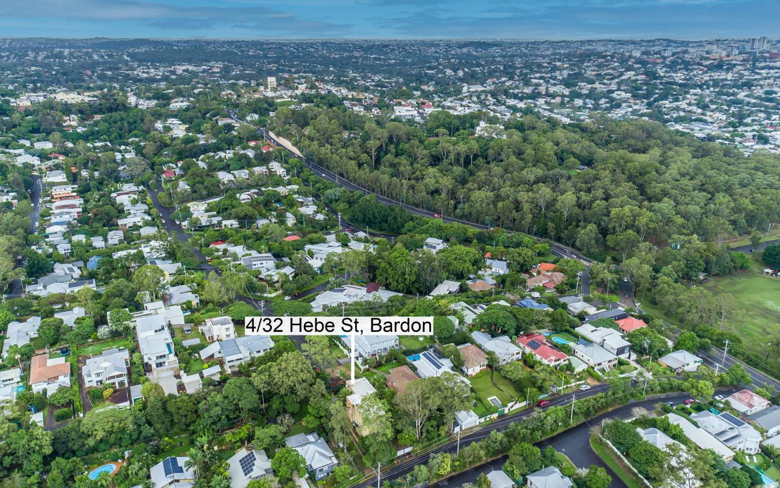 4/32 Hebe Street, BARDON, QLD 4065 AUS