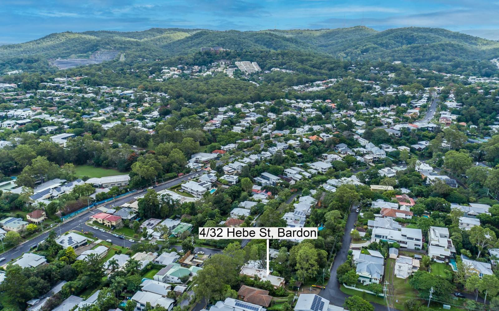 4/32 Hebe Street, BARDON, QLD 4065 AUS