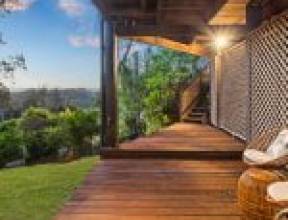 54 Bielby Road, KENMORE HILLS, QLD 4069 AUS