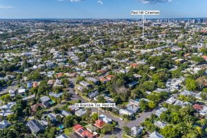35 Bramble Terrace, RED HILL, QLD 4059 AUS