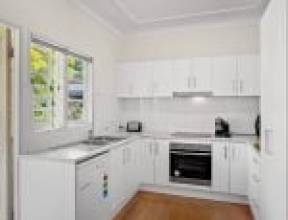 19 Sir Fred Schonell Drive, ST LUCIA, QLD 4067 AUS