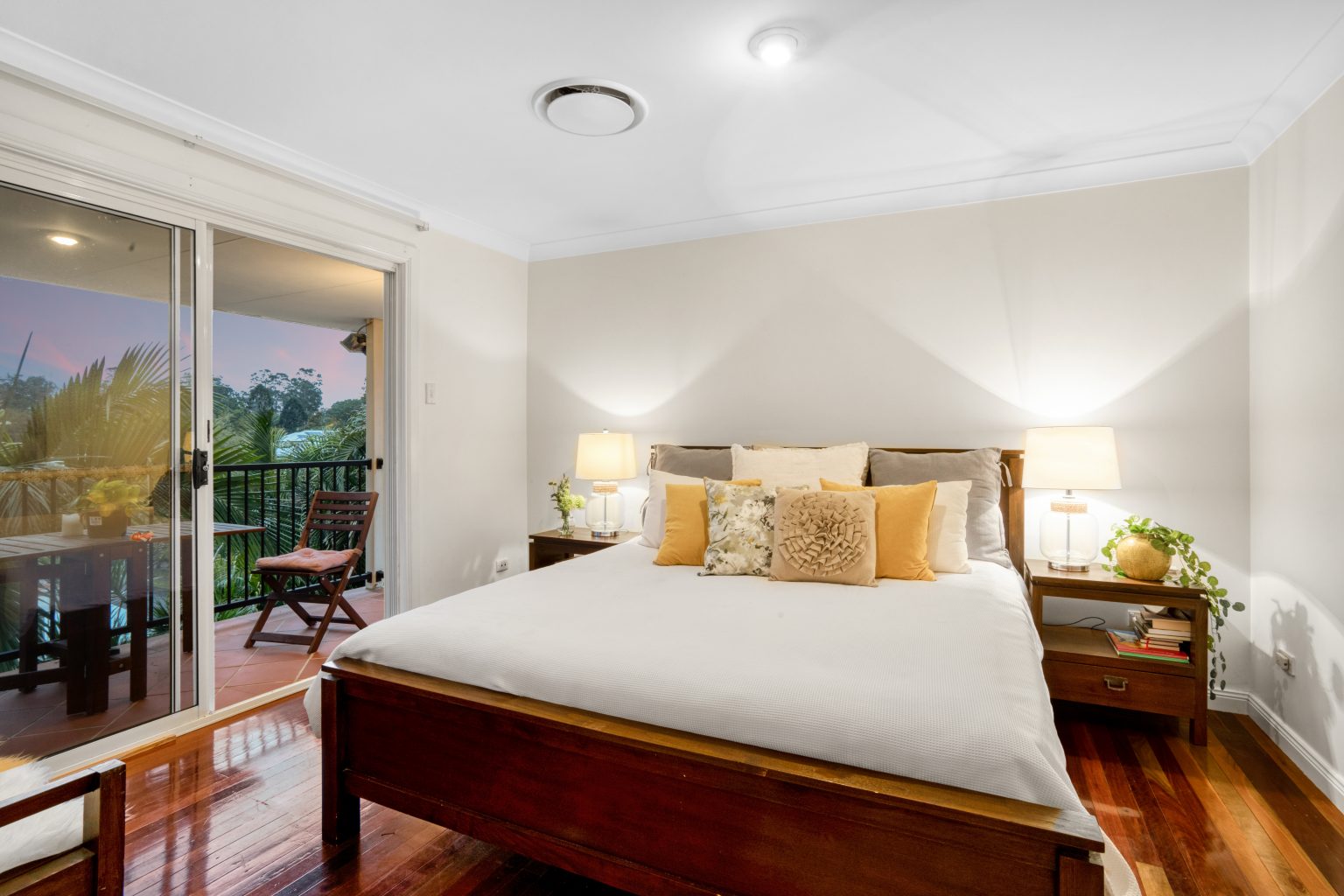 164 Sunset Road, KENMORE, QLD 4069 AUS